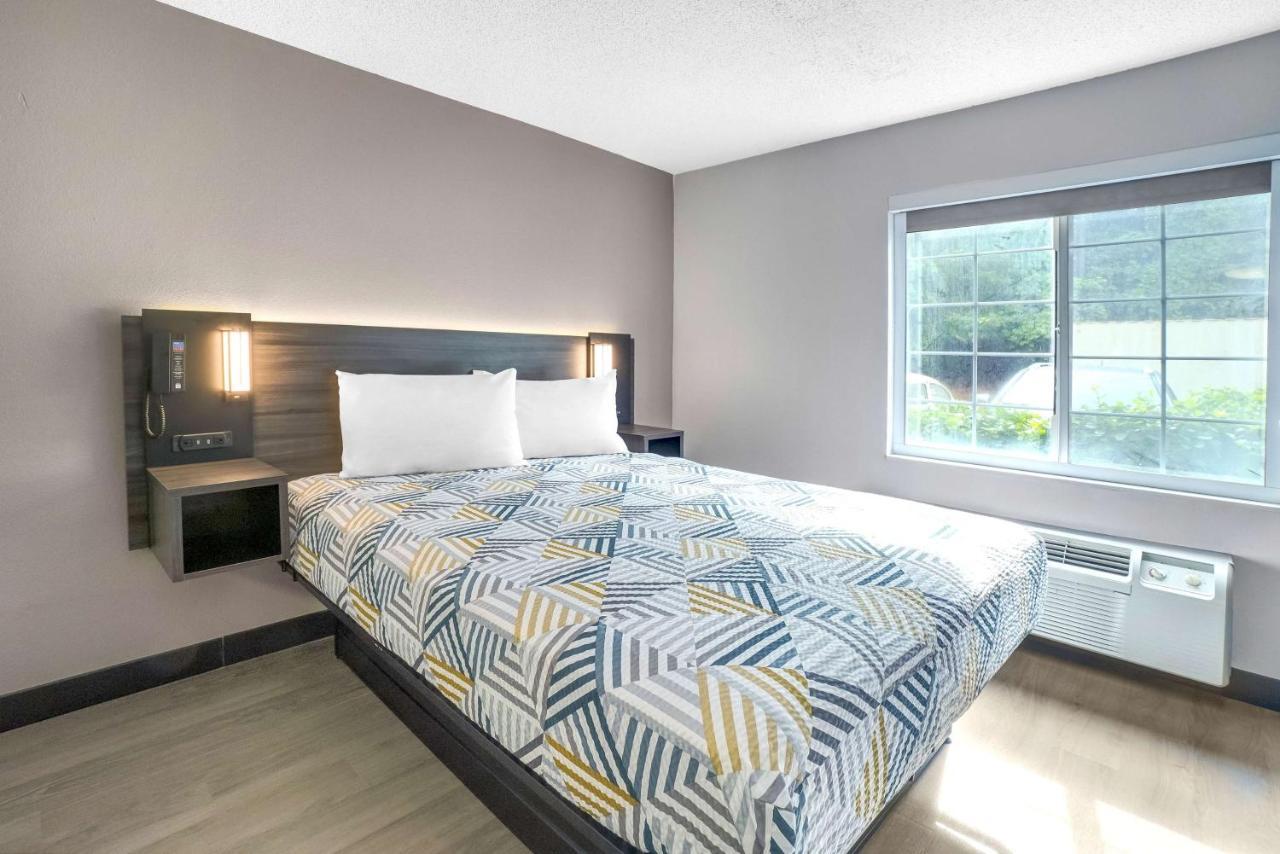Studio 6 Duluth Ga Near Gas South District 외부 사진